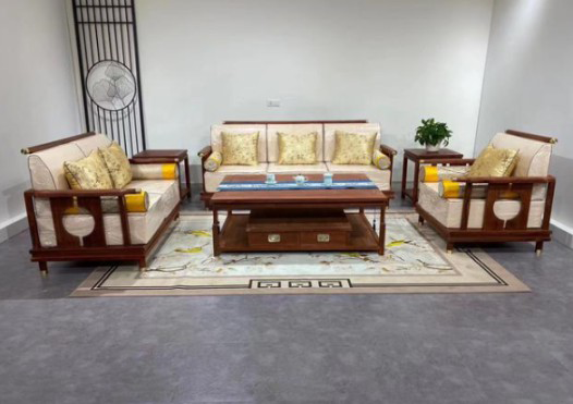 買了紅木家具的人，他們不一定知道怎么保養(yǎng)這個東西