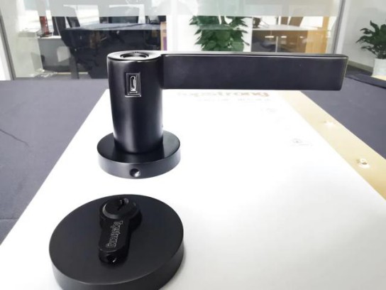 安全便捷與品質并存,頂固安全門鎖室內門鎖ND100測評 安全便捷與品質并存,頂固安全門鎖室內門鎖ND100測評