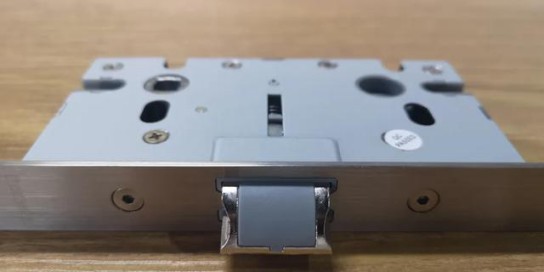 安全便捷與品質并存,頂固安全門鎖室內門鎖ND100測評 安全便捷與品質并存,頂固安全門鎖室內門鎖ND100測評