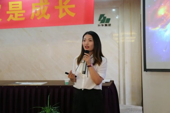 莫干山全屋定制經(jīng)銷商成長(zhǎng)計(jì)劃第一次大咖分享會(huì)舉行 莫干山全屋定制經(jīng)銷商成長(zhǎng)計(jì)劃第一次大咖分享會(huì)舉行