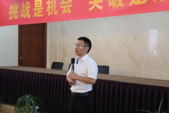 莫干山全屋定制經(jīng)銷商成長(zhǎng)計(jì)劃第一次大咖分享會(huì)舉行 莫干山全屋定制經(jīng)銷商成長(zhǎng)計(jì)劃第一次大咖分享會(huì)舉行