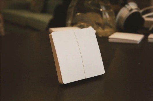 產(chǎn)品測(cè)評(píng)|鴻雁無(wú)源無(wú)線隨意貼開(kāi)關(guān)，隨心智能控制