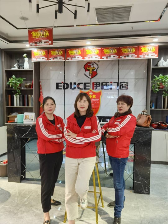 《聚焦伊盾榜樣》第八期：浙湖北鐘祥店鄭總年入500萬的創業路!