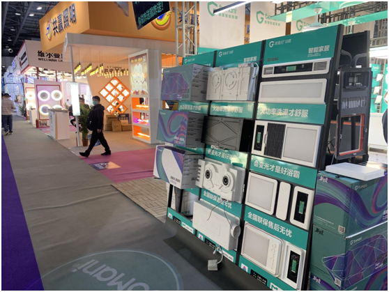 哥曼尼智能照明實力亮相古鎮(zhèn)燈博會 掀起人潮熱浪